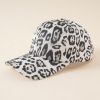 Hat women's new European and American style fashion casual baseball cap street curved brim personality European and American leopard print peaked cap